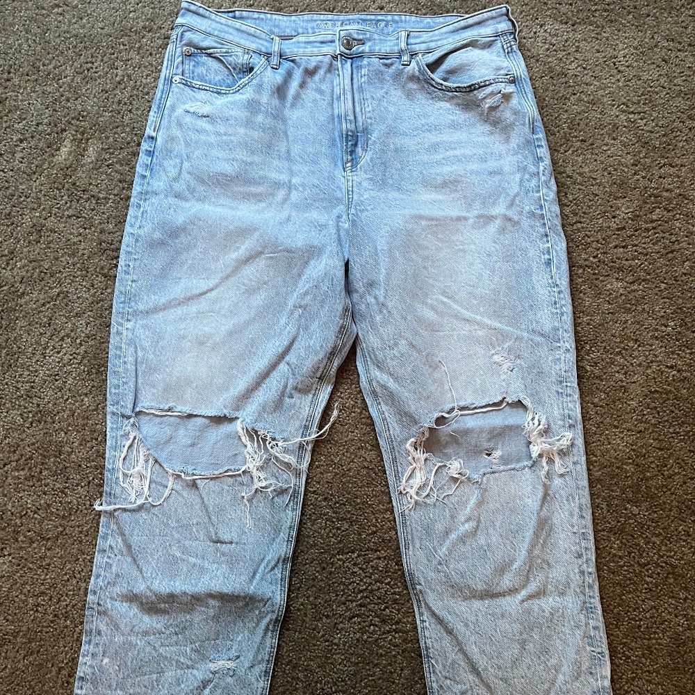 American Eagle 90s Boyfriend Jeans - 16